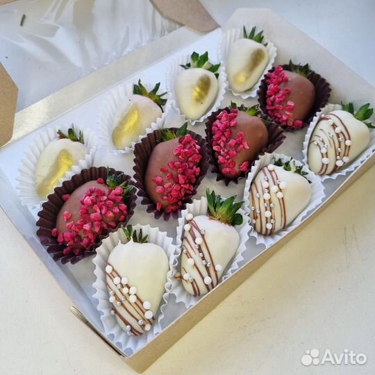 Клубника в шоколаде в коробочках