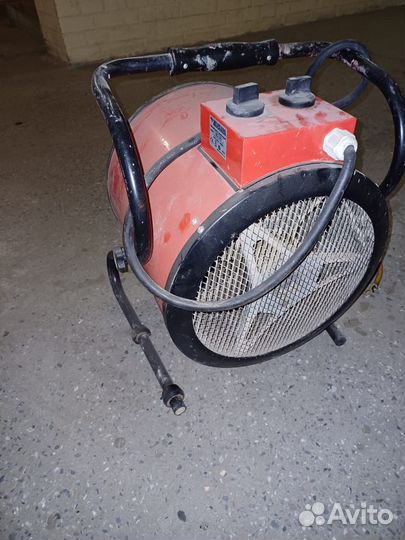 Тепловентилятор электрический