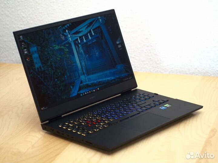 HP Omen 17 / RTX 4070 / i7 13700H / New