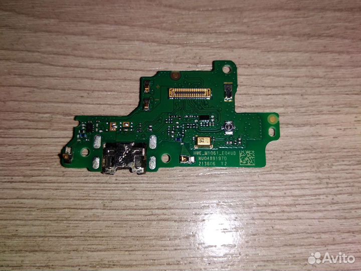 Плата нижняя Honor 8s