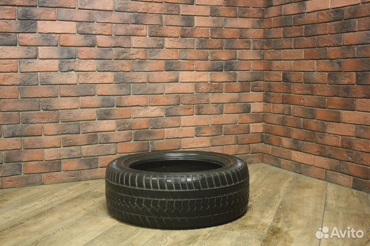 Ovation W-586 215/55 R17