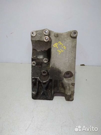 Кронштейн гур и кондея 1.6 Форд Фокус 3