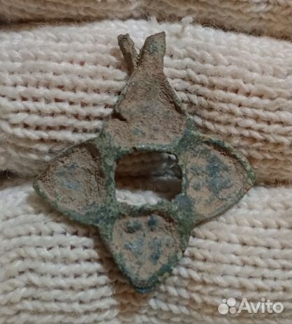 Старинная привеска