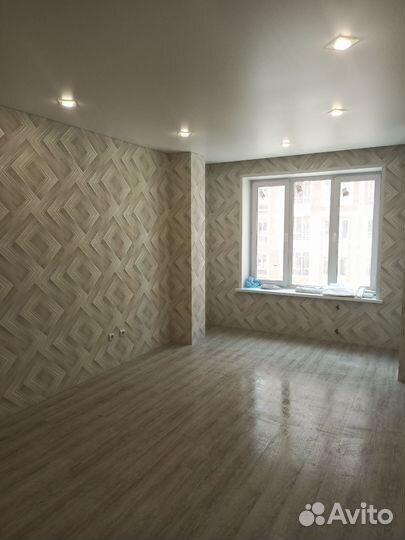 Поклейка обоев