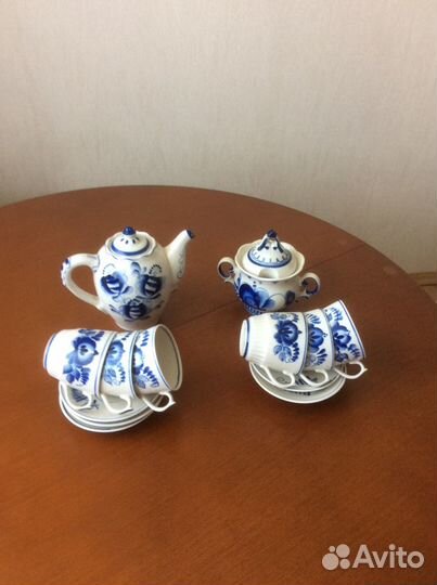 Чайный сервиз «Гжель»