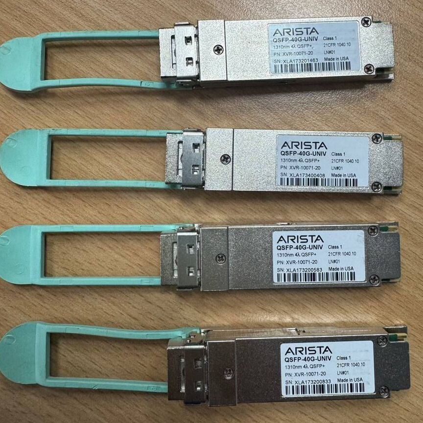 [QSFP-40G-UNIV] Arista 40 Gb Lr (1310nm) Qsfp-40g-Univ