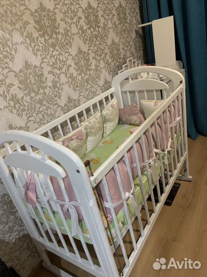 Детская кровать с матрасом