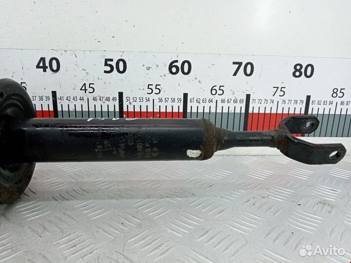 Стойка для Volkswagen Passat 5 GP