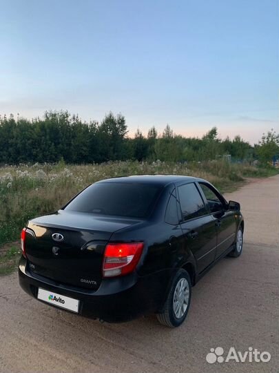 LADA Granta 1.6 МТ, 2012, 120 000 км