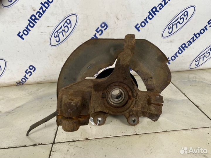 Кулак поворотный передний правый Mazda Mazda3 BL