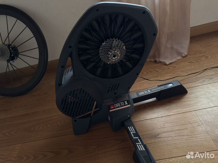 Продам велостанок Direto x