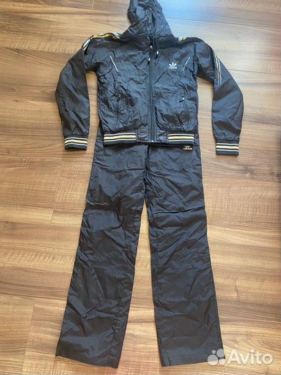 Спортивный костюм adidas для девочек