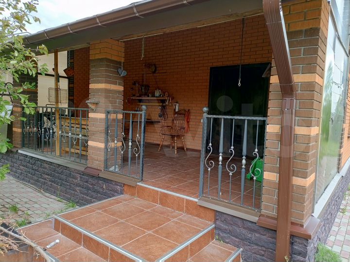 Дом 277 м² на участке 37 сот.