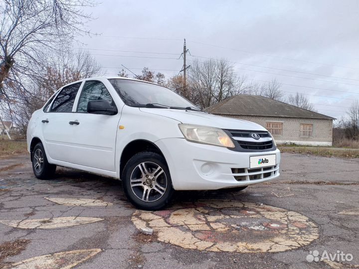 LADA Granta 1.6 МТ, 2013, 166 500 км
