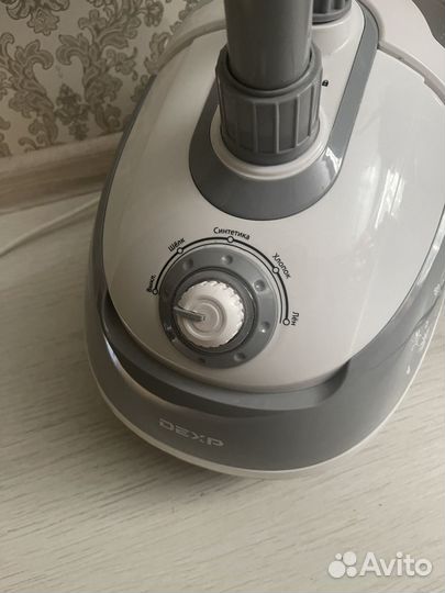 Отпариватель для одежды вертикальный