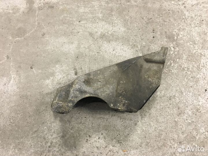 Кронштейн двигателя левый Audi A4 B6 (4342)