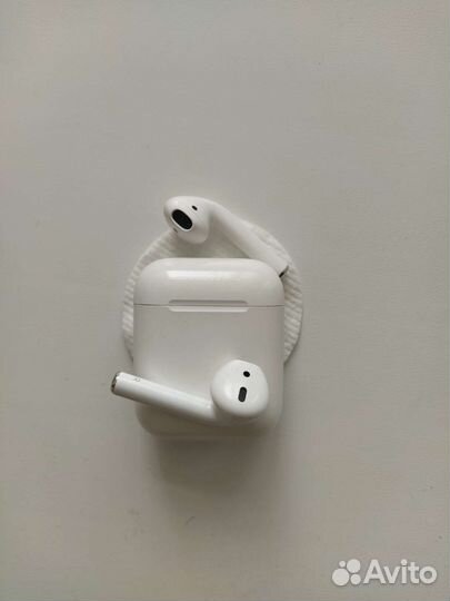 Airpods 2