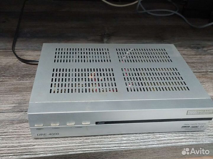 Виниловый проигрыватель. Электроника эп-017-стерео