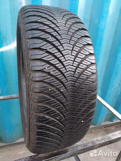 Goodyear Vector 4Seasons Gen-2 205/55 R16