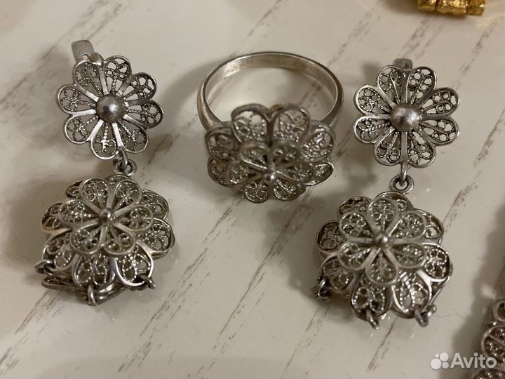 Серебряные украшения с натуральными камнями