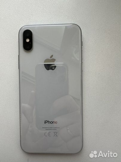 iPhone X, 64 ГБ