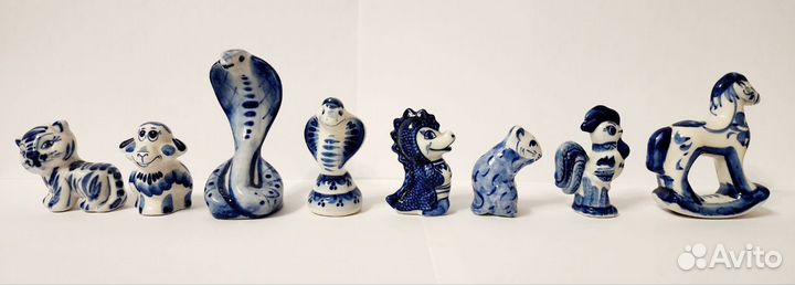 Подставка под яйца, фигурки из гжели