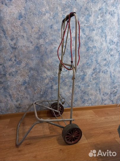 Тележка хозяйственная на колесах