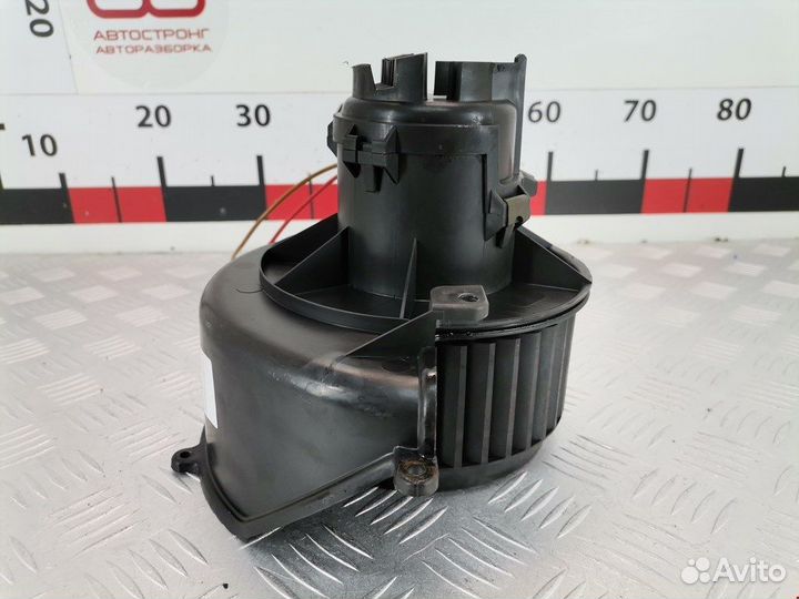 Моторчик печки для Opel Astra G 93181057