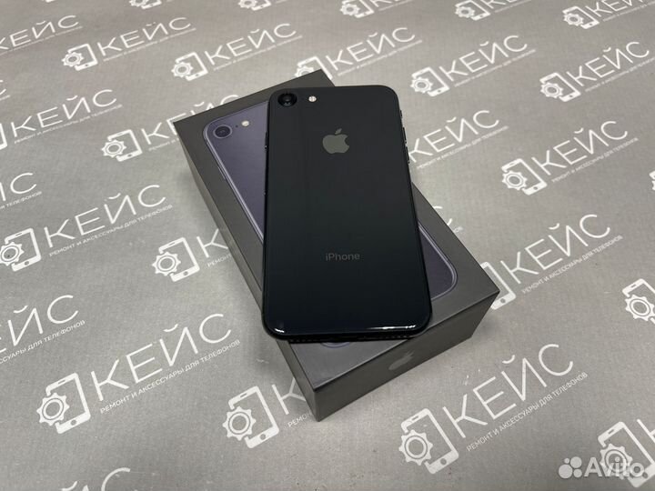 iPhone 8, 64 ГБ