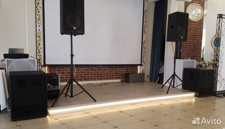 Колонки Electro Voice Tx 1152