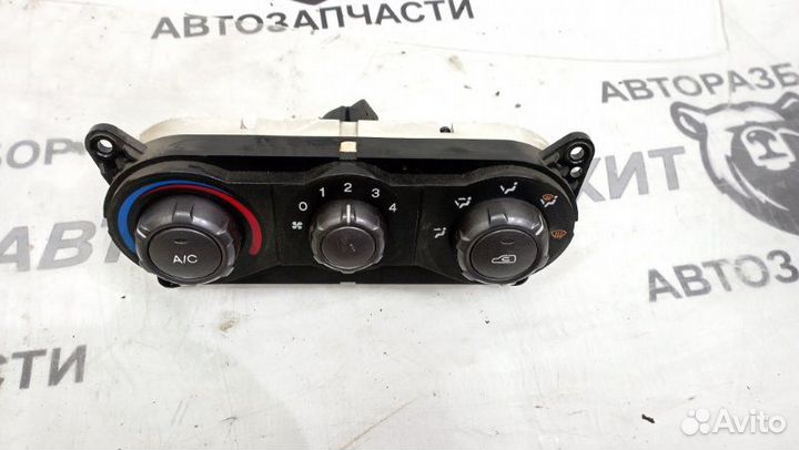 Блок управления печкой Hyundai Matrix G4GB 2002