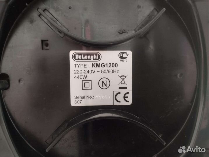 Электромясорубка DeLonghi KMG 1200 бу