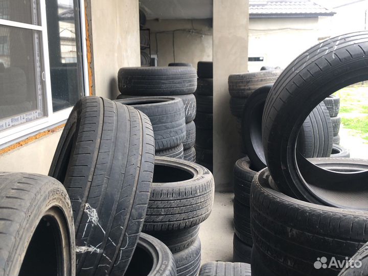 Pirelli P Zero 305/30 R20