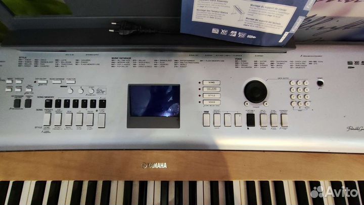 Электронное фортепиано yamaha