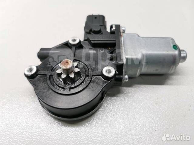 Мотор стеклоподьемника