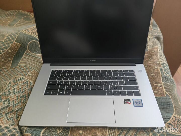 Ультрабук huawei MateBook