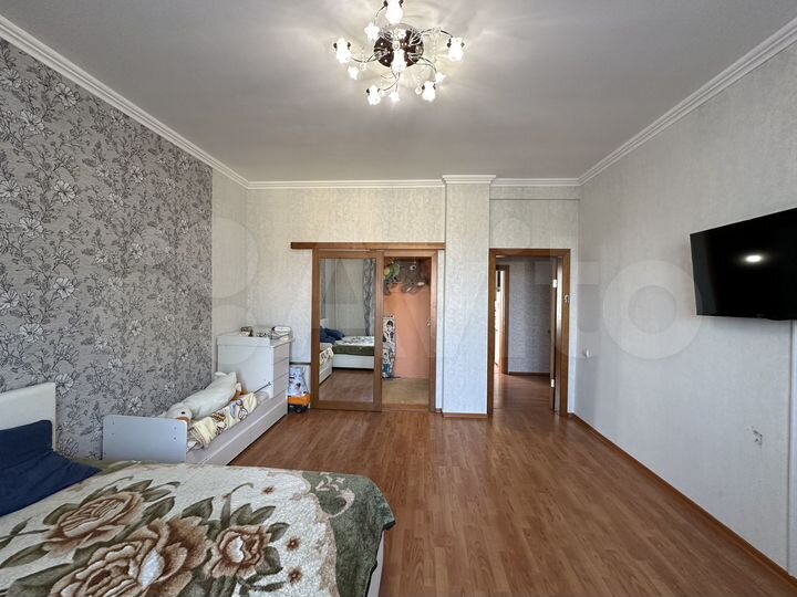 3-к. квартира, 70,9 м², 2/2 эт.