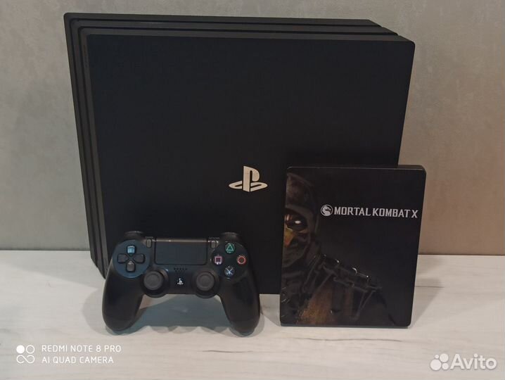 Sony Ps4 Pro 7008B + Mortal Kombat X, Trade-In