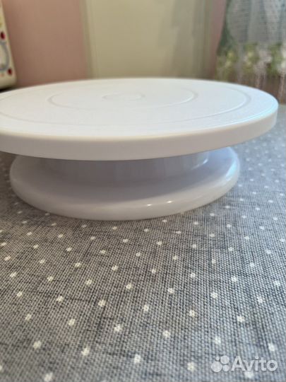 Подставка под торт крутящаяся