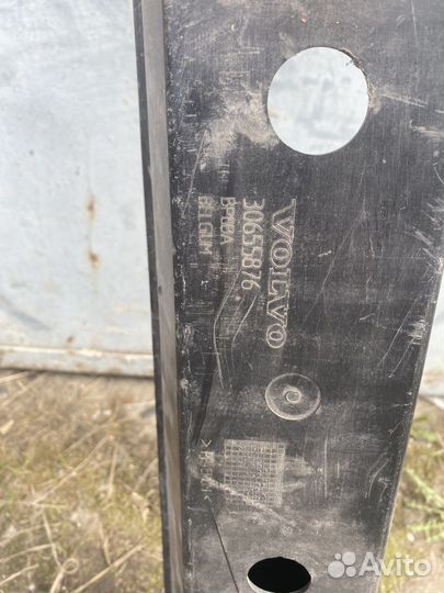 Усилитель переднего бампера volvo s40 2