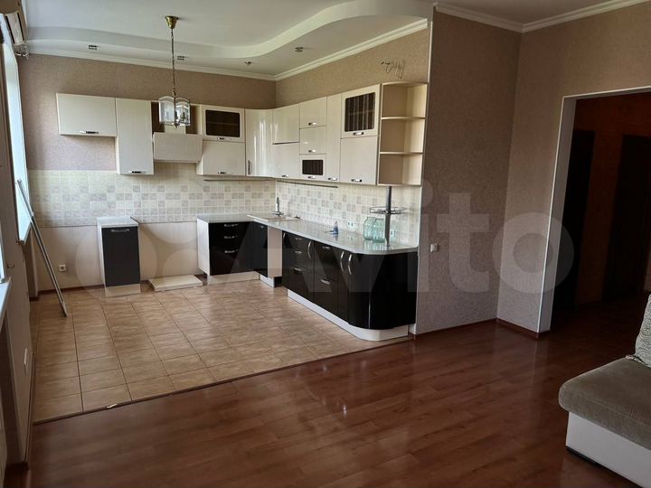 4-к. квартира, 103,2 м², 4/5 эт.