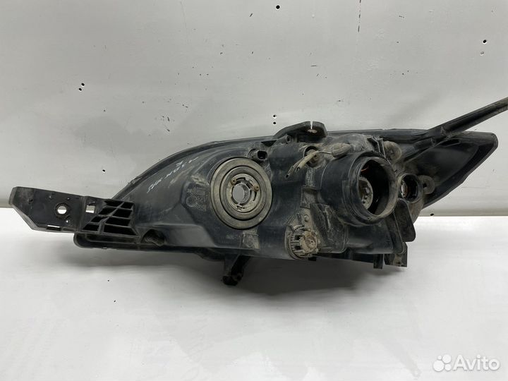 Фара передняя правая Mazda 3 BK хэтчбек