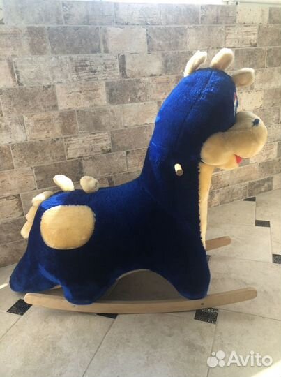 Дракон-качалка для малыша