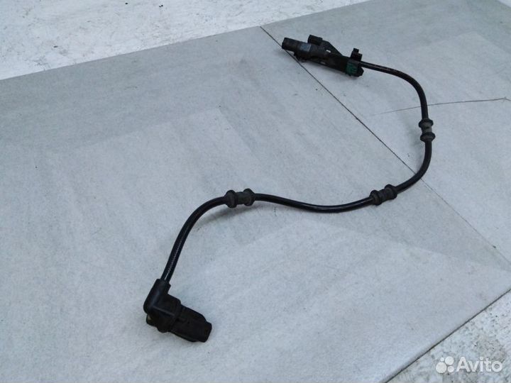 Датчик ABS задний Мерседес