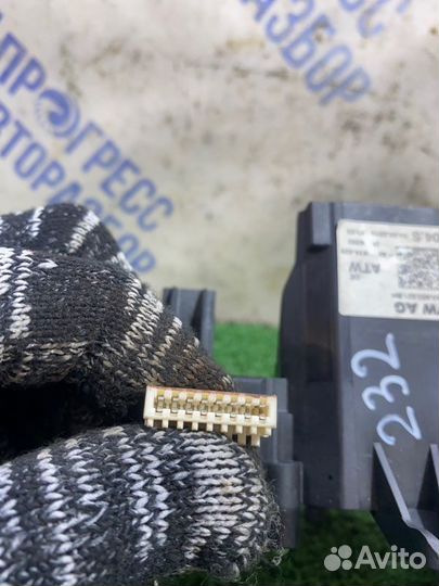 Подрулевой переключатель Volkswagen Jetta седан