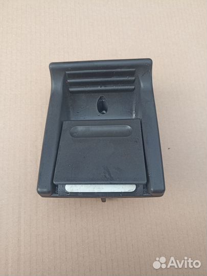 Ручка боковой двери мерседес вито 638