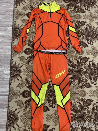 Лыжный гоночный комбинезон