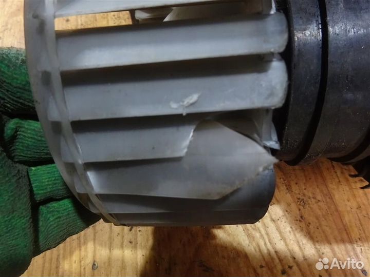 Моторчик печки audi A8 4D 1994-1998