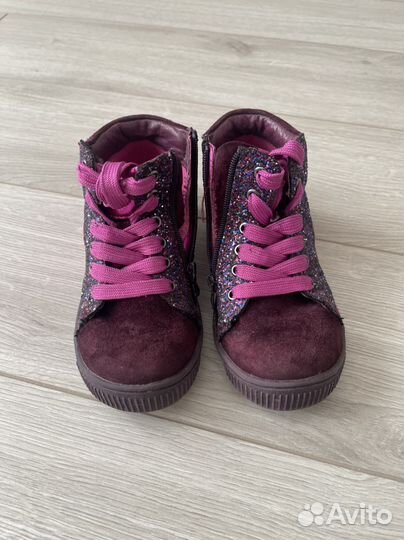 Ботинки демисезонные на девочку 28 размер