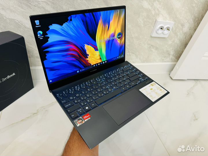 Asus ZenBook Oled HDR Ryzen 5 5500U SSD 512Gb